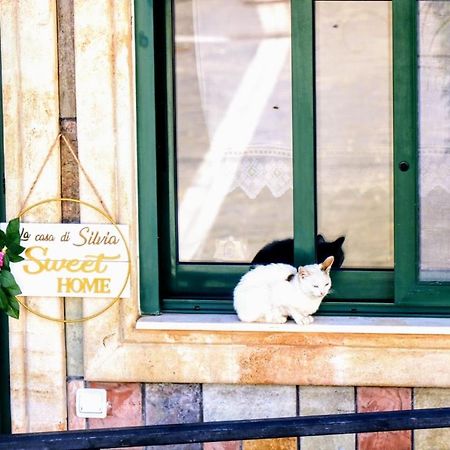 La Casa Di Silvia Villa Apolakkia ภายนอก รูปภาพ